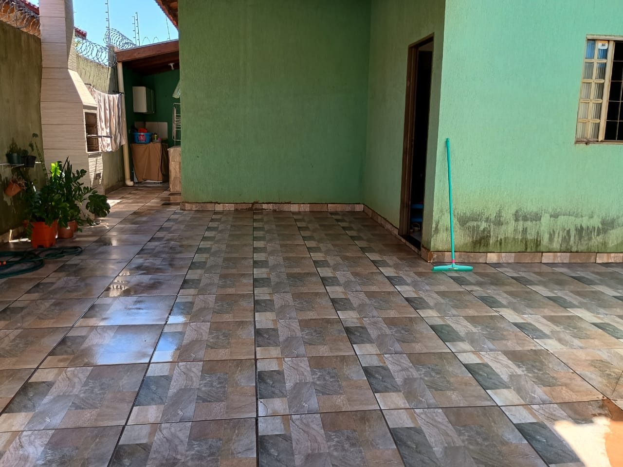 🏡 EXCELENTE CASA A VENDA - 2 QUARTOS 1 BANHEIRO A VENDA - BAIRRO AERO RANCHO 